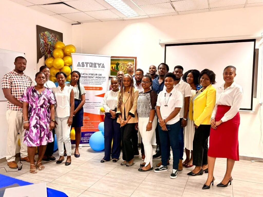 Formation — photo 1