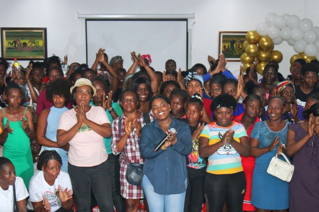 Fanm Vanyan : près de 100 mères honorées à Pétion-Ville
